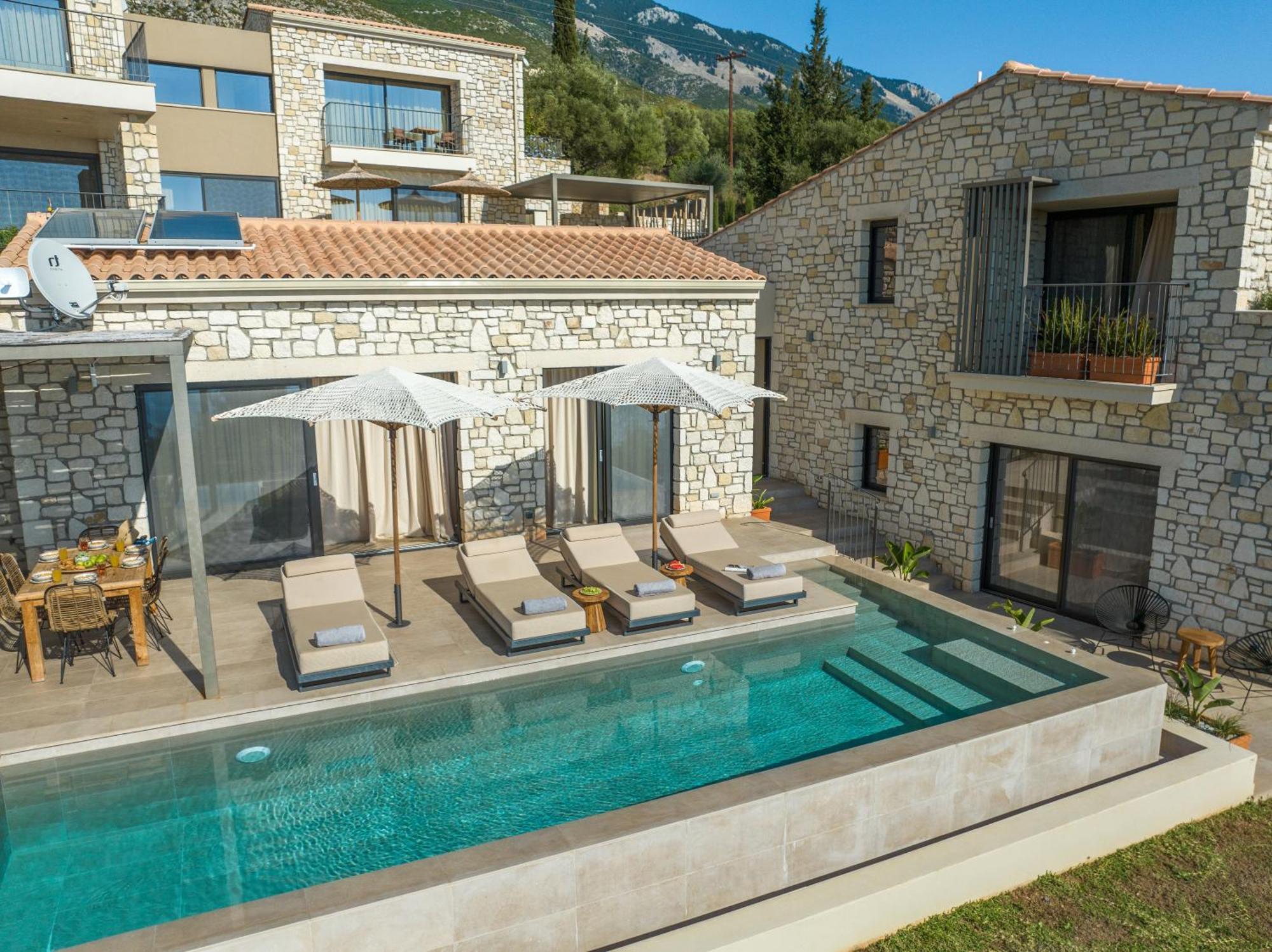 Apeiron Villas Livathos  Exterior photo